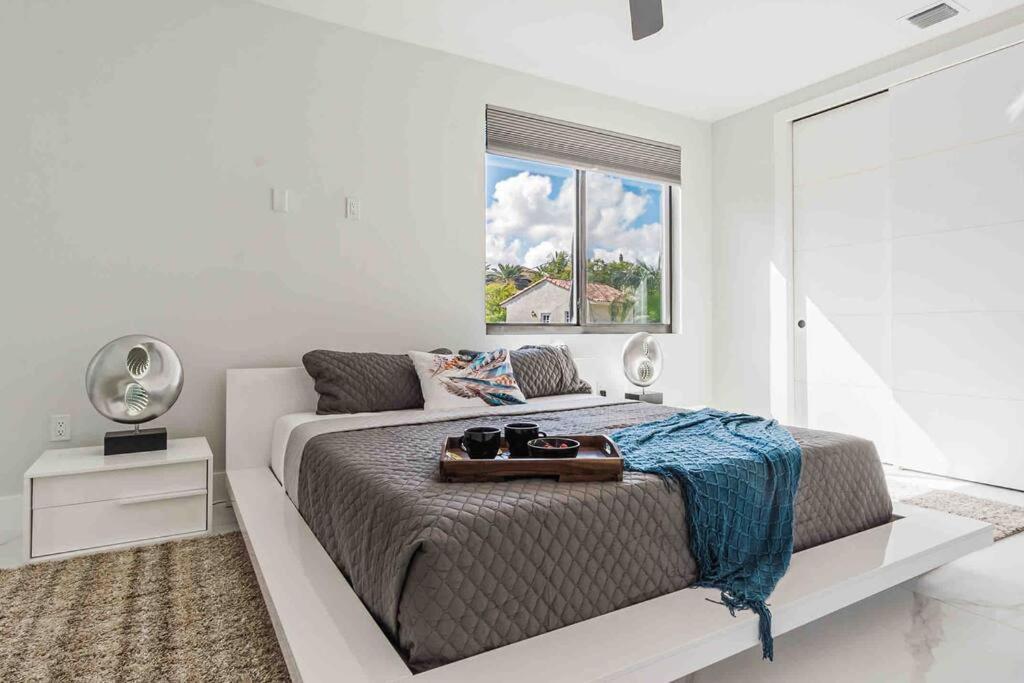 Luxury Paradise Walk To Las Olas -5 Mins To Beach Fort Lauderdale Exterior foto