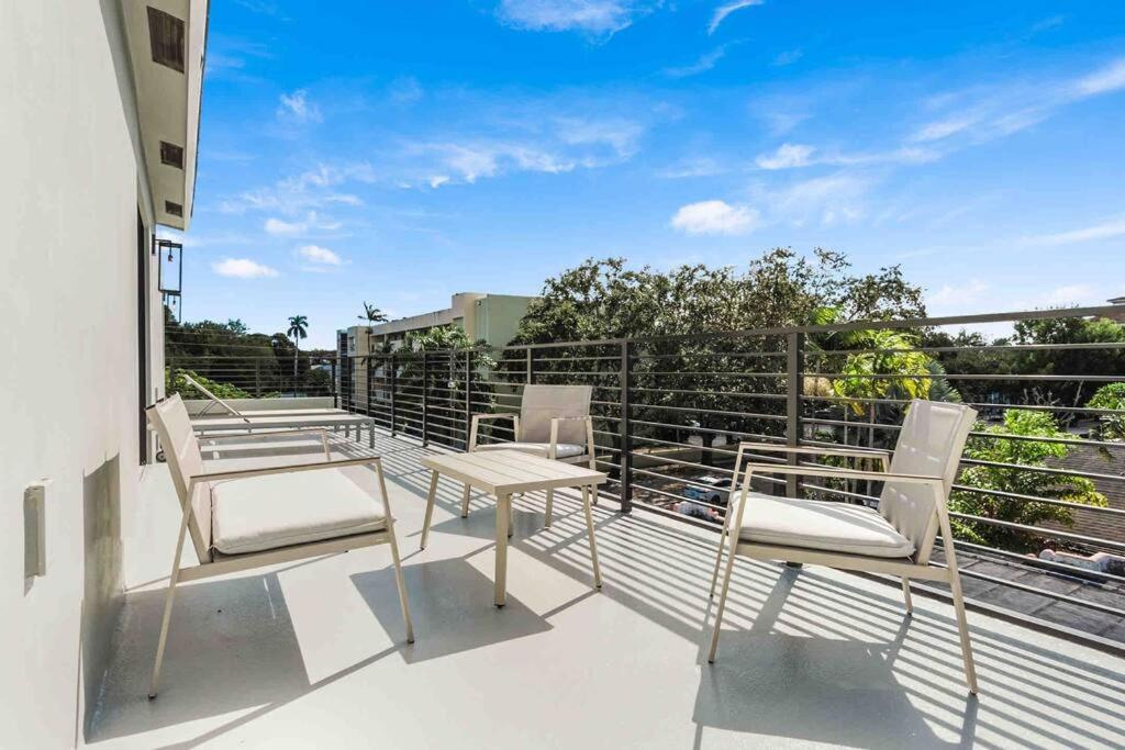 Luxury Paradise Walk To Las Olas -5 Mins To Beach Fort Lauderdale Exterior foto
