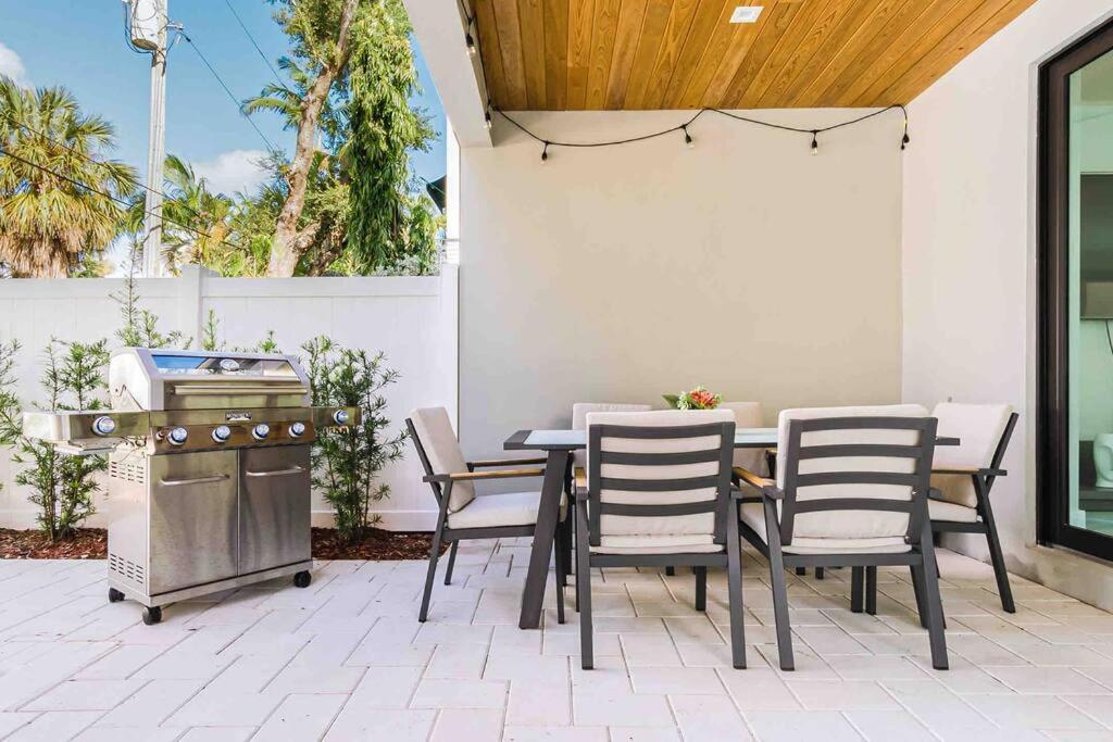 Luxury Paradise Walk To Las Olas -5 Mins To Beach Fort Lauderdale Exterior foto