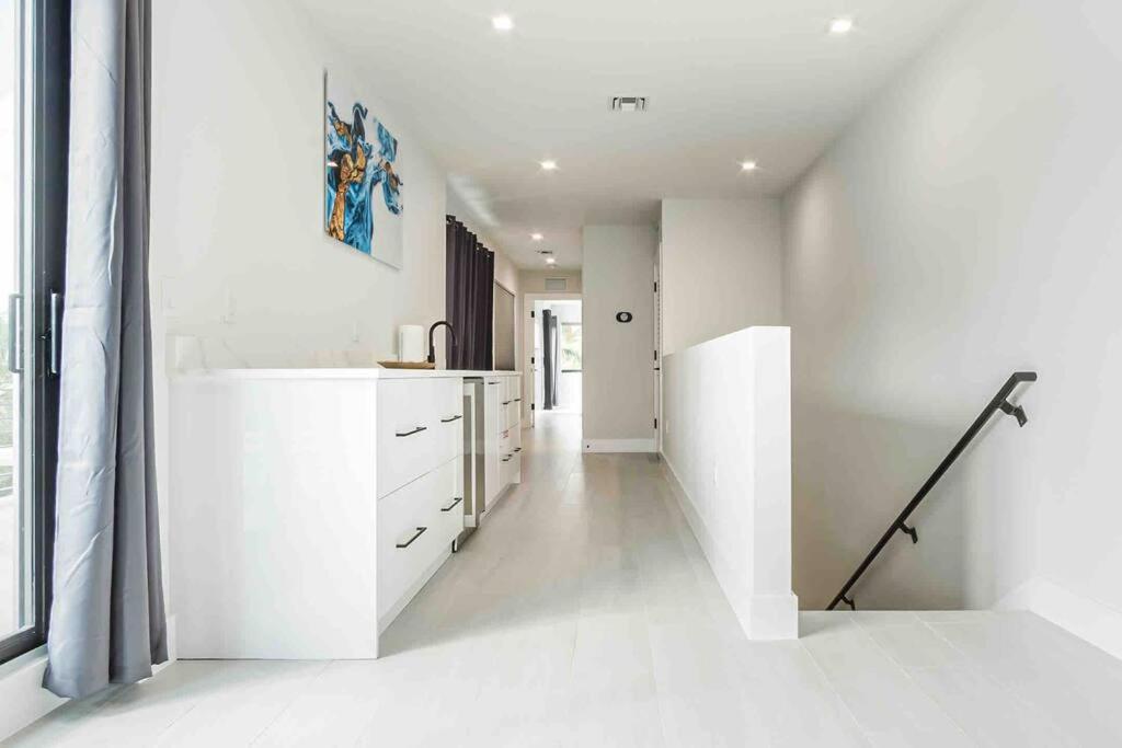 Luxury Paradise Walk To Las Olas -5 Mins To Beach Fort Lauderdale Exterior foto